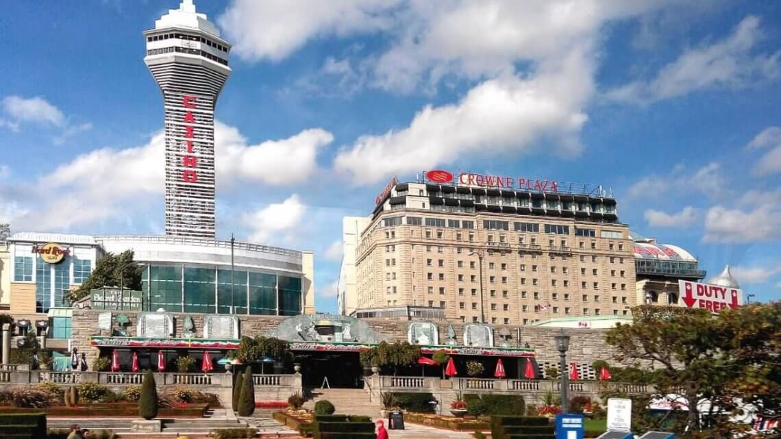 See the Sights and Enjoy All of the Games at Casino Niagara in Ontario